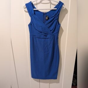 Elegant Blue Sleeveless Dress Size M